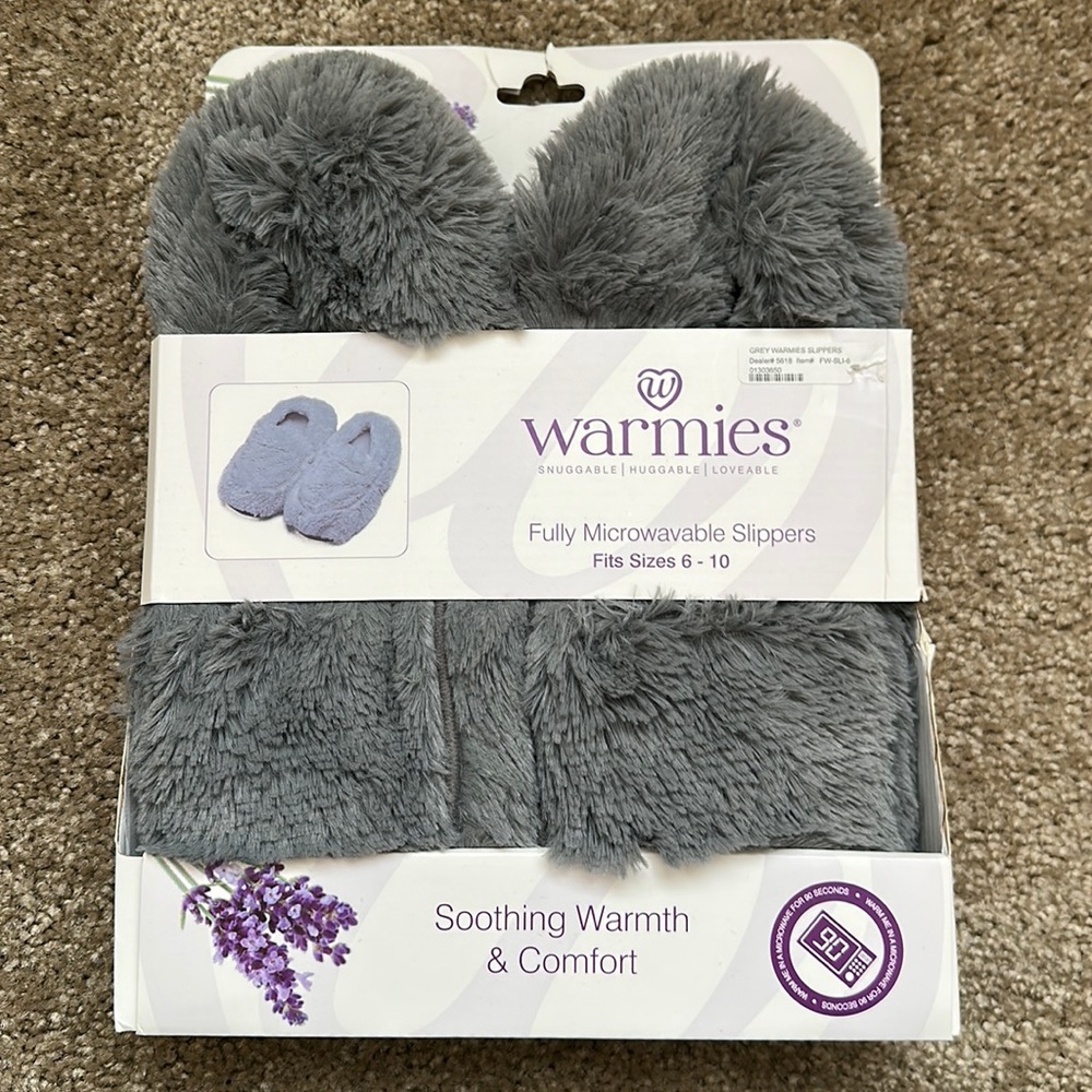 NWT Grey Warmies House Slippers Size 6-10 Lavender Scent